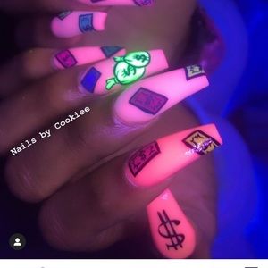 Meet your Posher, Heidi